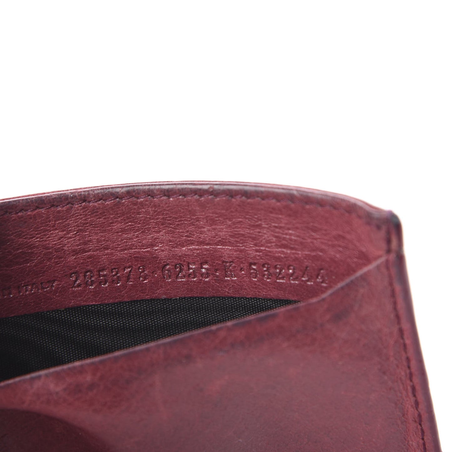 Agneau Giant 12 Silver Hardware Card Case Cassis
