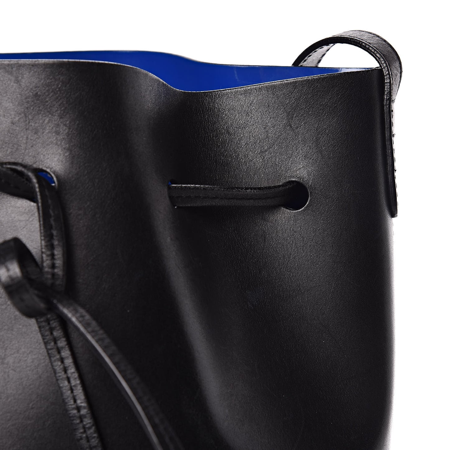Vegetable Tanned Calfskin Bucket Bag Black Royal