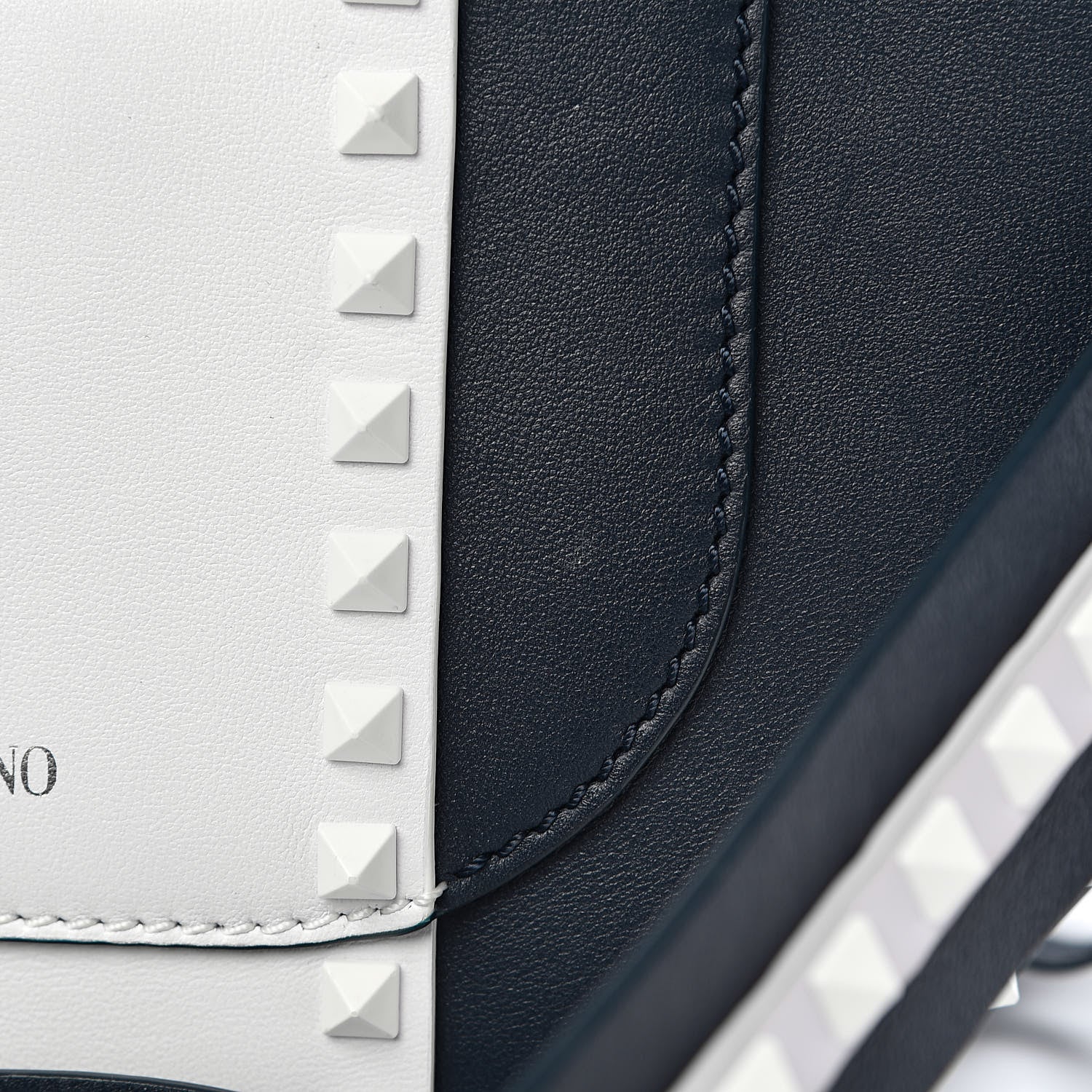 Valentino Garavani Vitello Colorblock Large Free Rockstud Halfmoon Saddle Bag Marine White 13 of 17