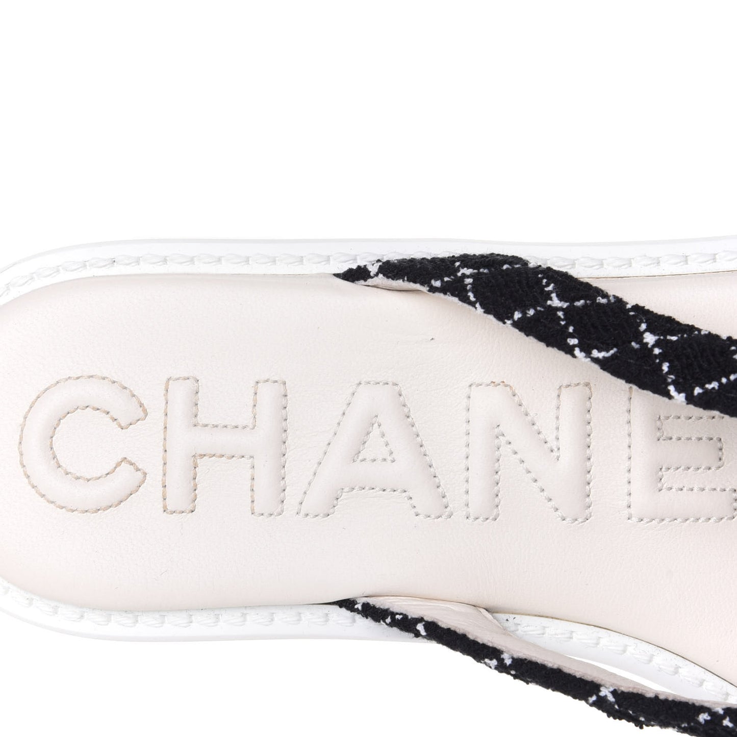 Tweed Quilted Camellia Thong Sandals 39 Black White