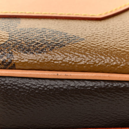 Louis Vuitton Reverse Monogram Giant Boite Chapeau Souple 16 of 16