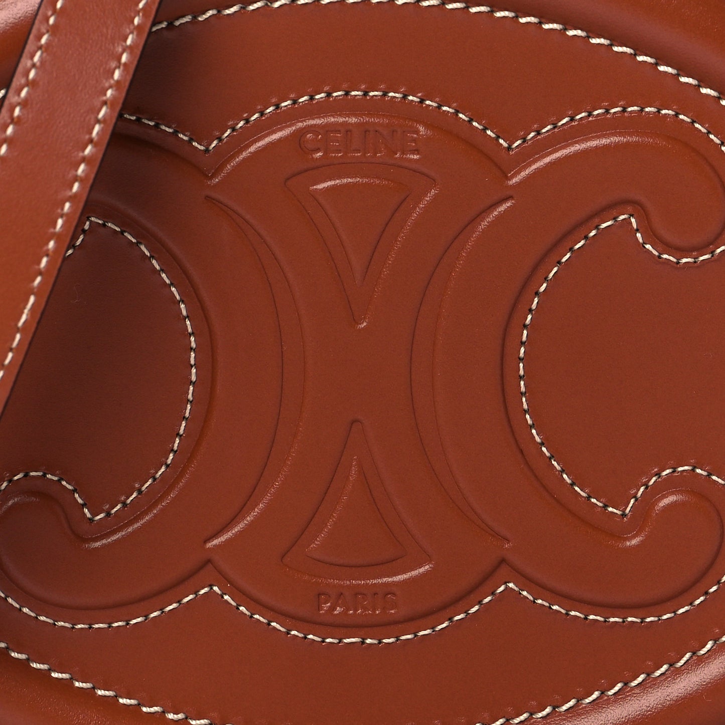 Smooth Calfskin Cuir Small Triomphe Oval Crossbody Purse Tan