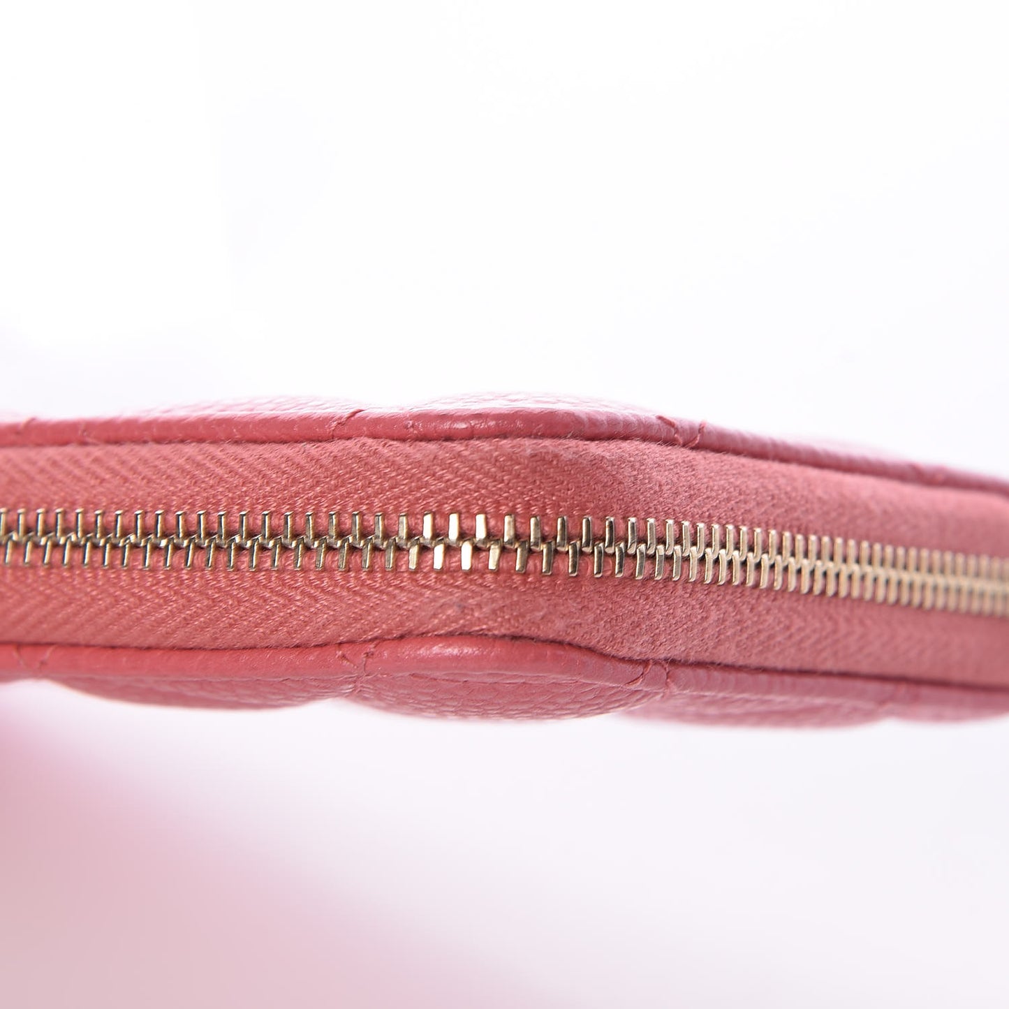 Iridescent Caviar Quilted Medium Zip Around Wallet Pink