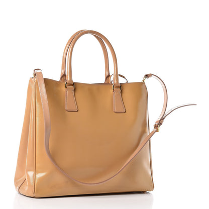 Prada Saffiano Vernice Tote 4 of 17
