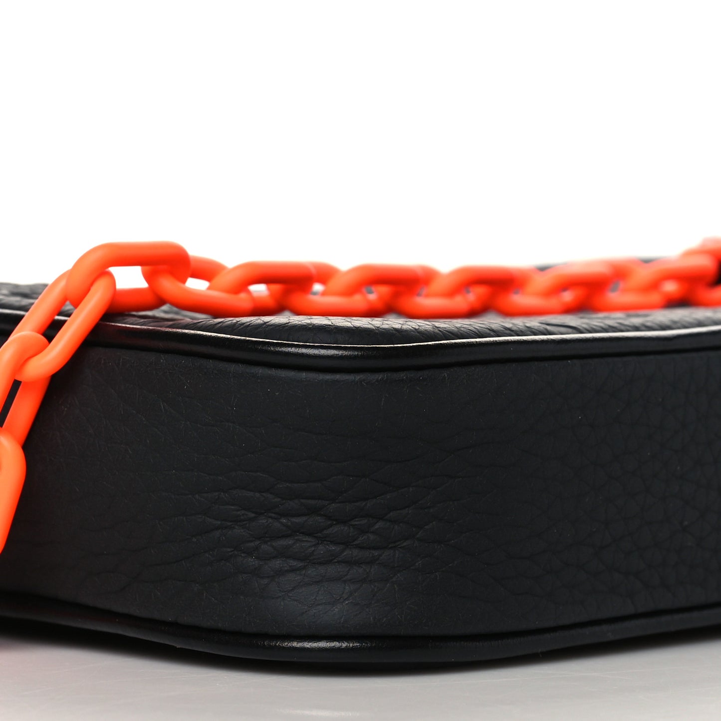 Taurillon Monogram Uniformes Solar Ray Soft Pochette Volga Belt Bag Black