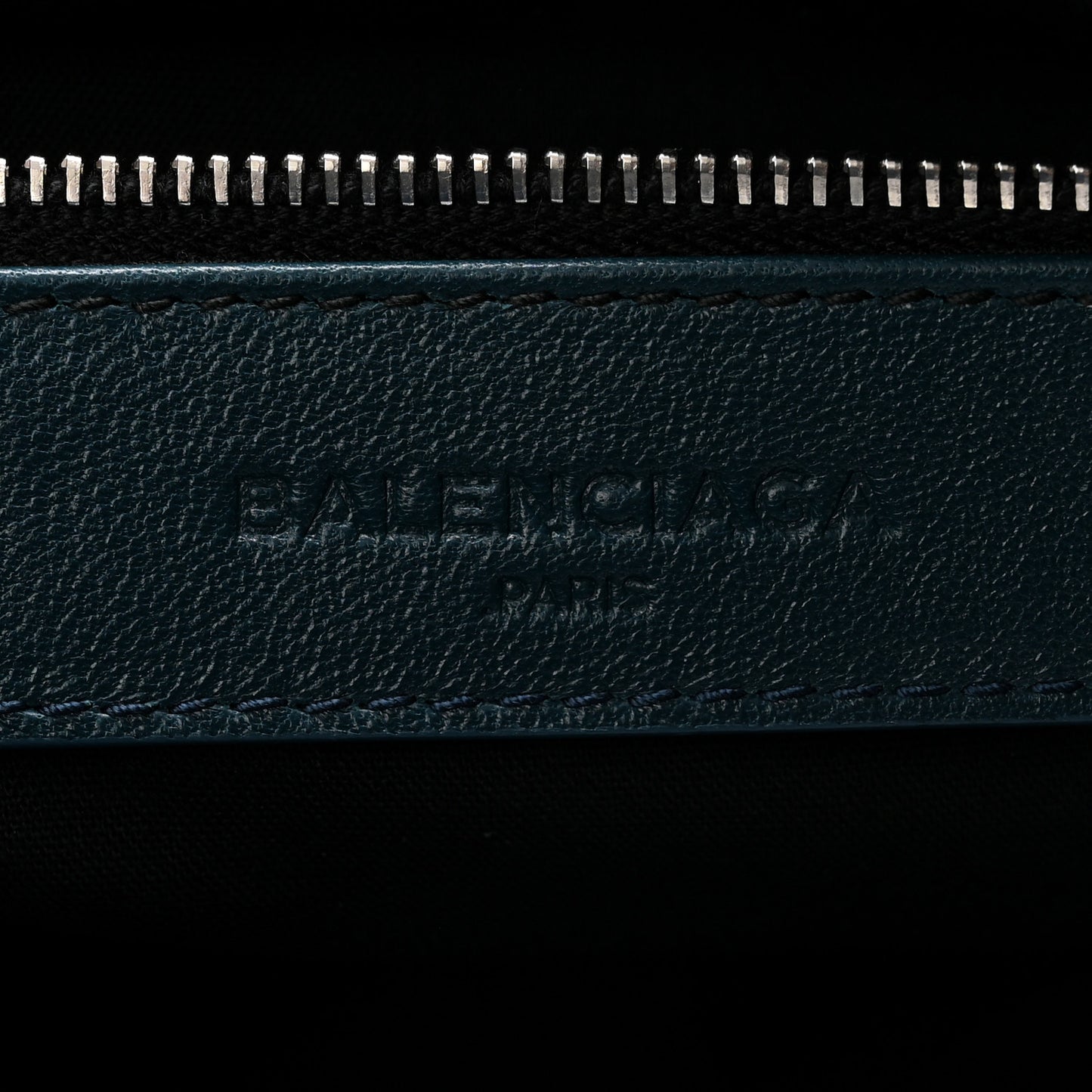 Chevre Silver Metallic Edge Hardware City Bleu Paon
