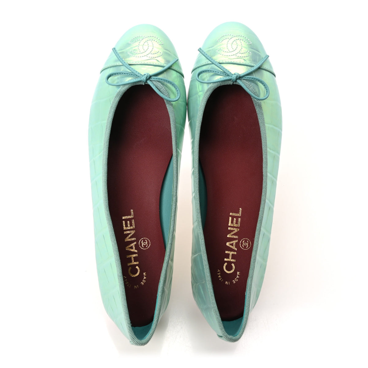Iridescent Calfskin Crocodile Embossed Ballerina Flats 39 Green