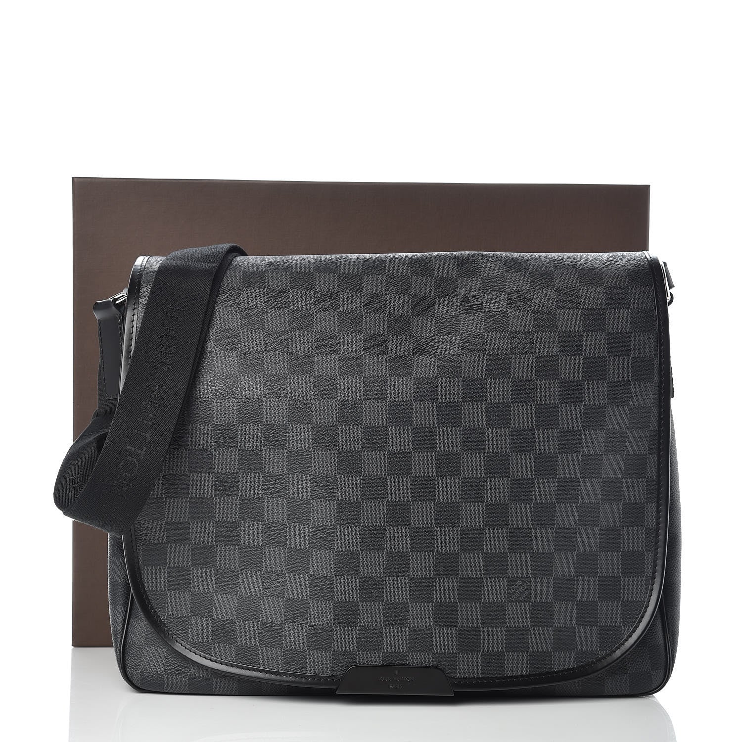 Louis Vuitton Damier Graphite Daniel GM 7 of 9