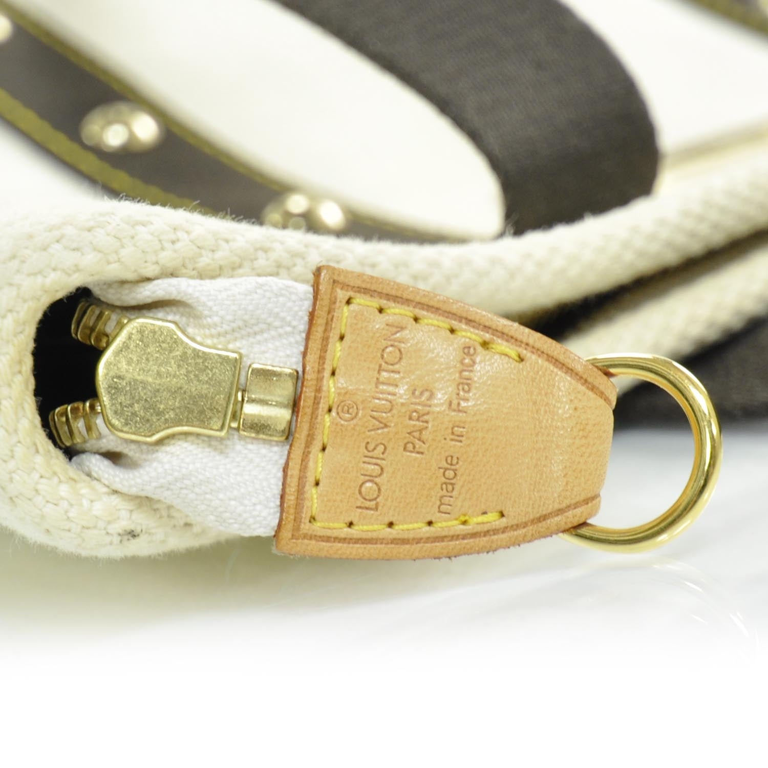 Louis Vuitton Toile Antigua Cabas MM White 8 of 9