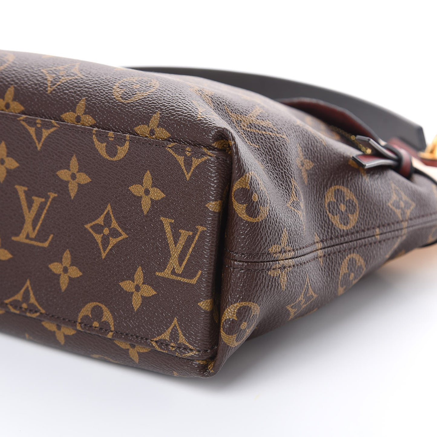 Monogram Tuileries Besace Creme