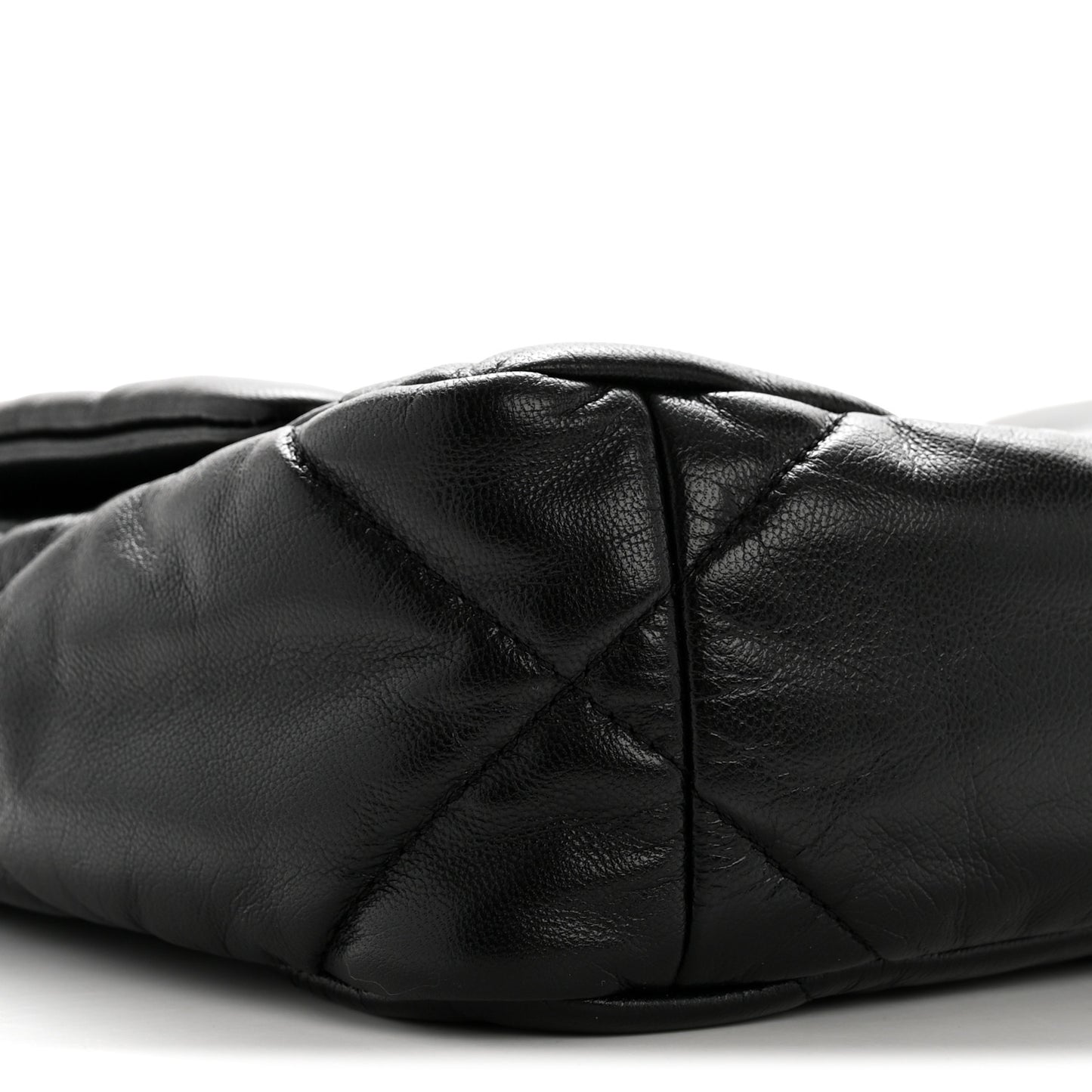 Goatskin Quilted Medium Chanel 19 Flap Black