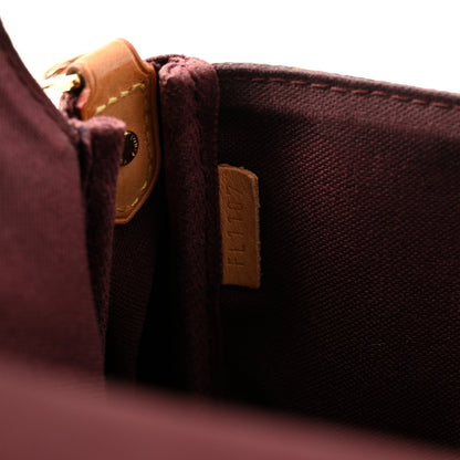 Louis Vuitton Monogram Favorite MM 7 of 10