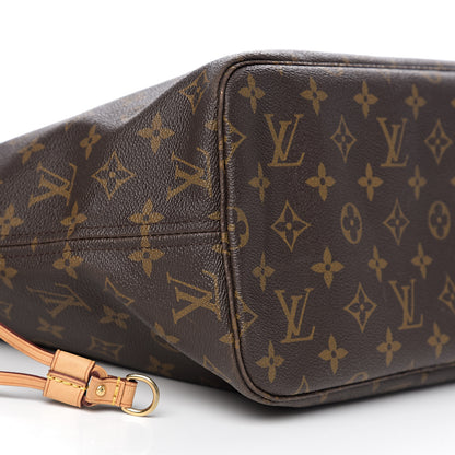 Louis Vuitton Monogram Neverfull MM 10 of 12