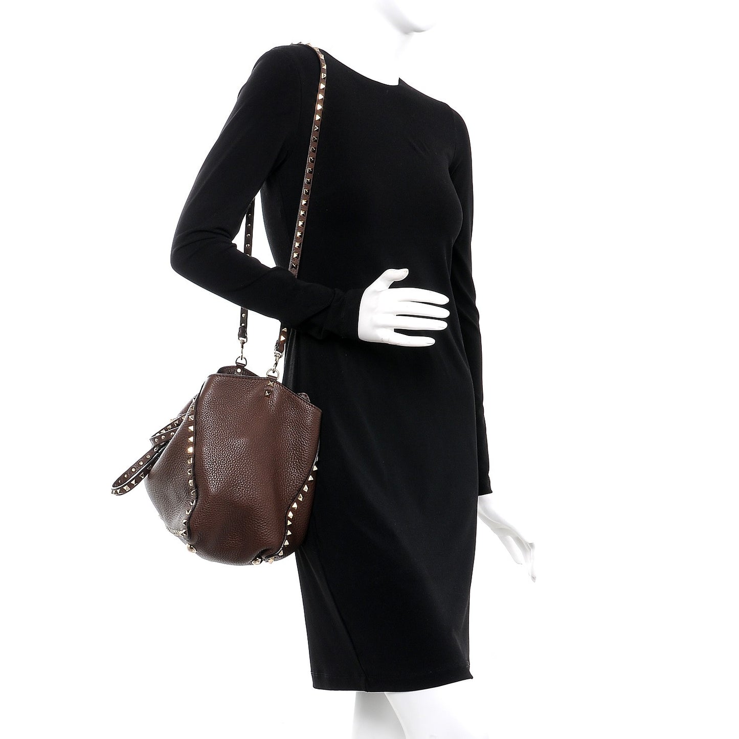 Pebbled Calfskin Medium Rockstud Tote Cacao