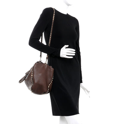 Valentino Garavani Pebbled Calfskin Medium Rockstud Tote Cacao 2 of 10