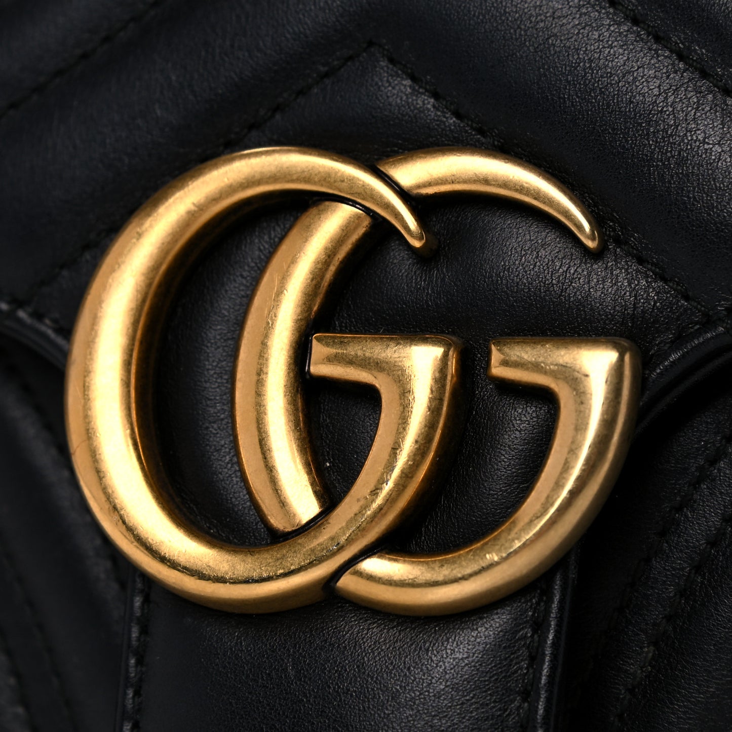 Calfskin Matelasse Small GG Marmont Shoulder Bag Black