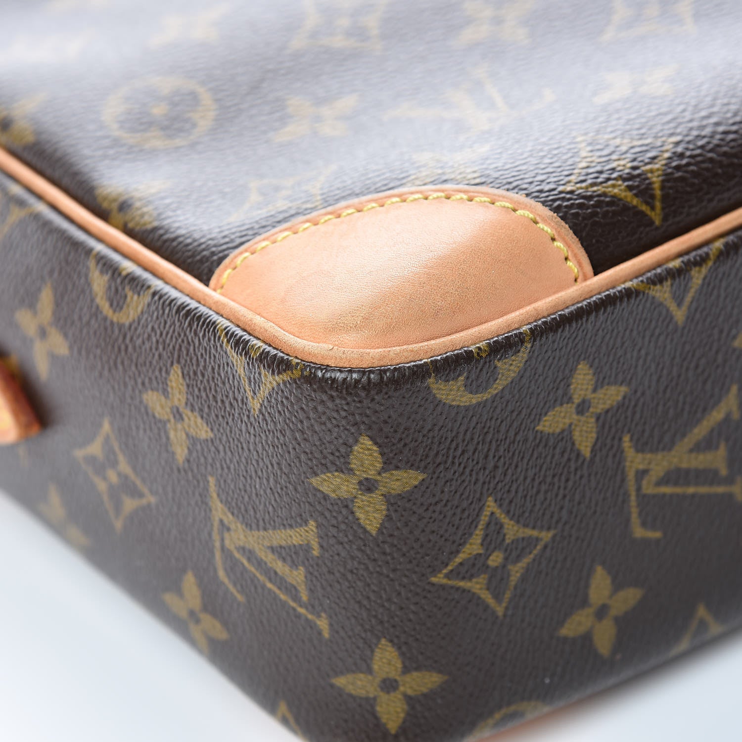 Louis Vuitton Monogram Trocadero 30 12 of 19