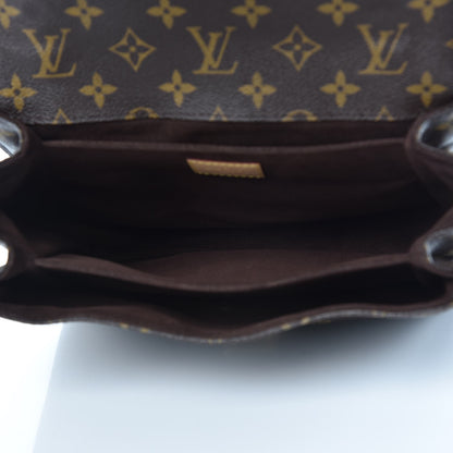 Louis Vuitton Monogram Pochette Metis 5 of 10