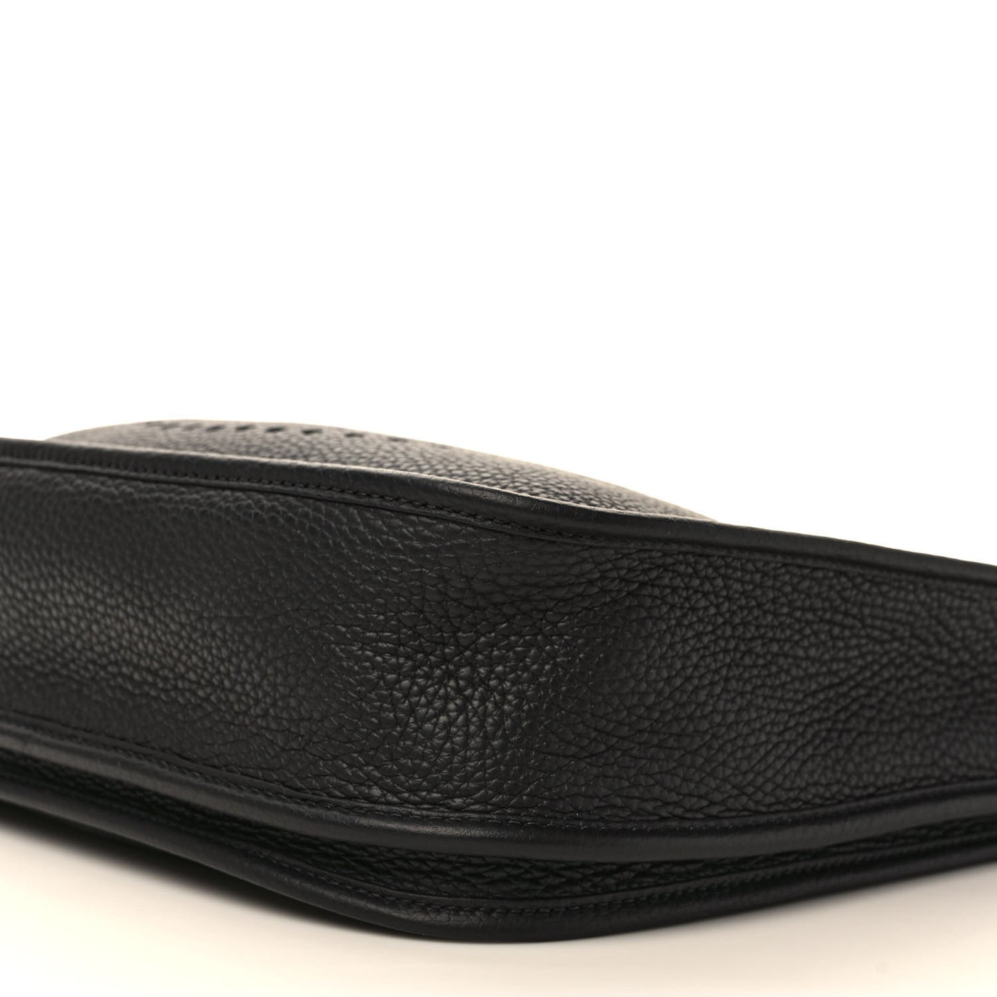 Taurillon Clemence Evelyne III PM Black