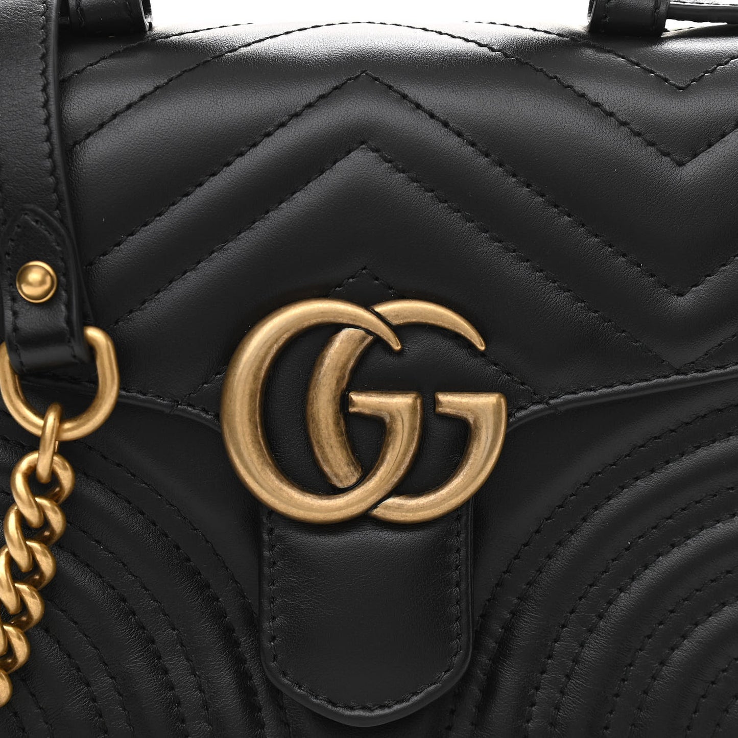 Calfskin Matelasse Mini GG Marmont Top Handle Shoulder Bag Black