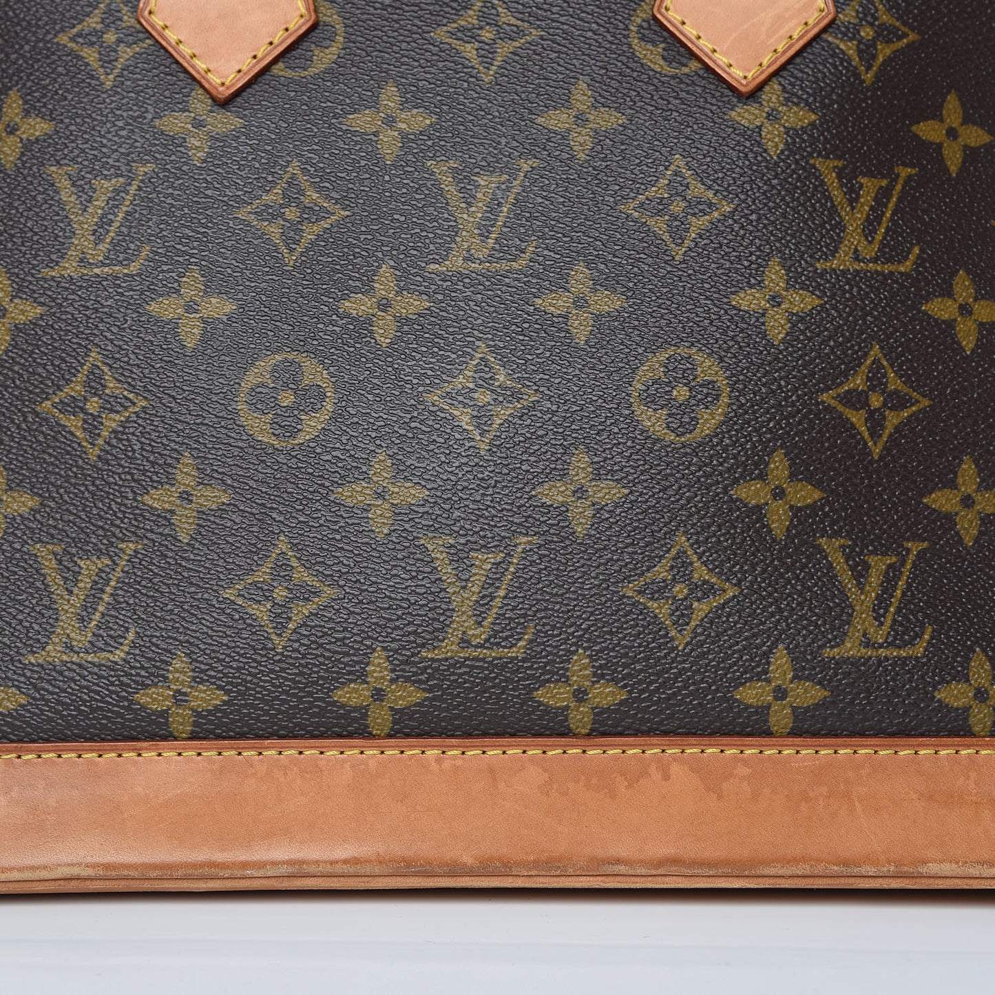 Monogram Alma PM