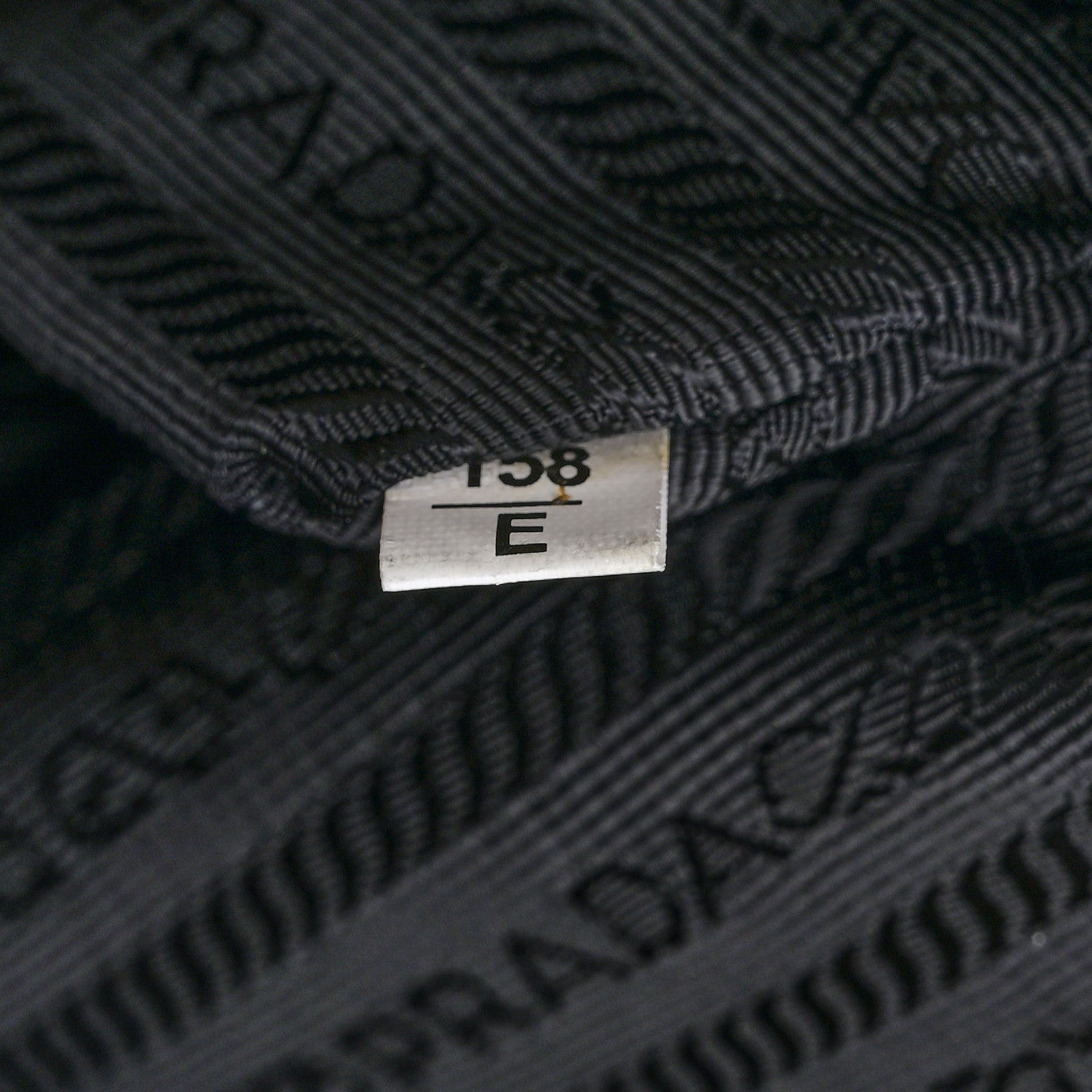Prada Vitello Daino Tote Argilla 7 of 17