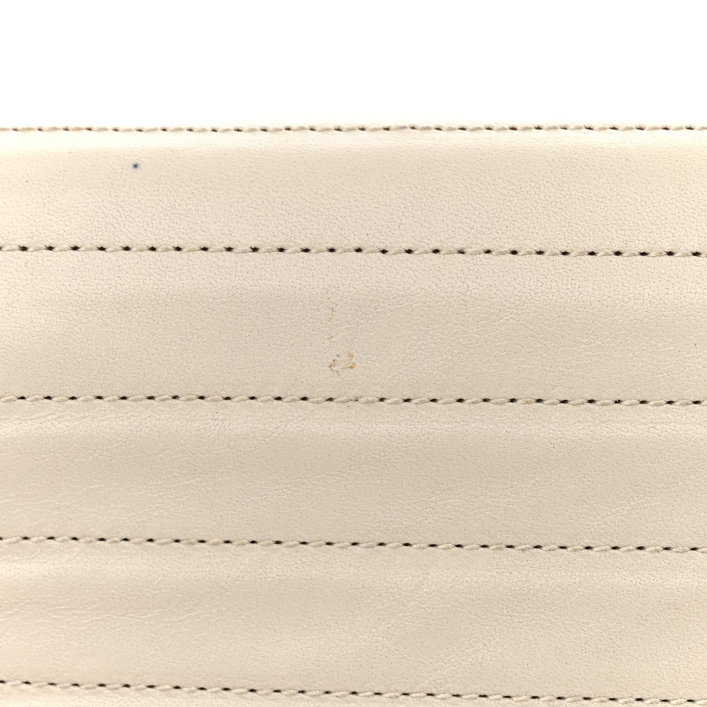 Calfskin Matelasse Victoire Chain Wallet Black