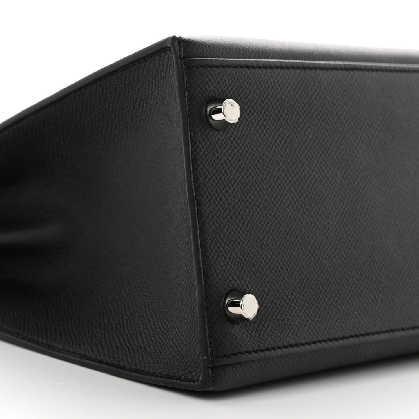 Epsom Kelly Sellier 28 Black