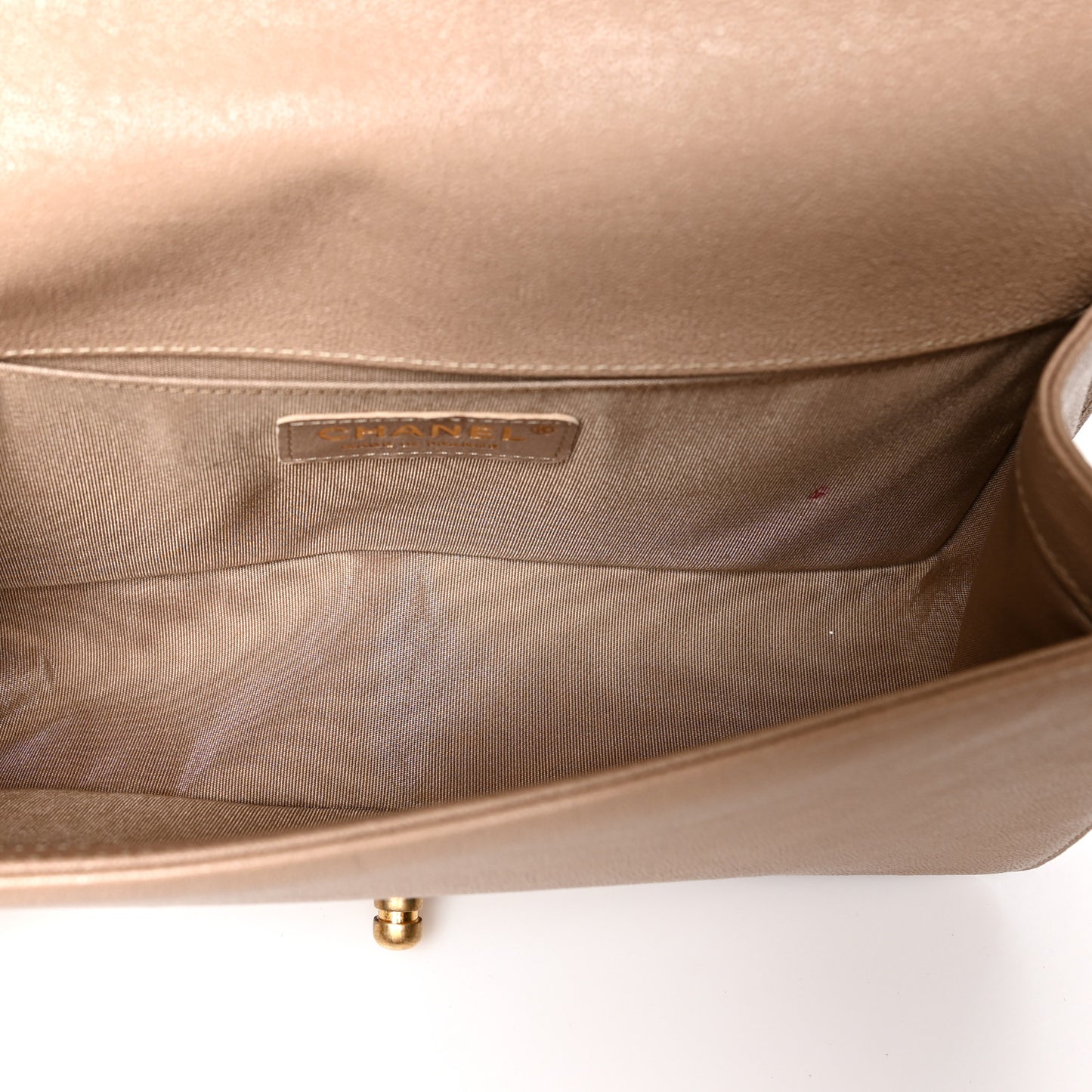 Caviar Quilted Medium Boy Flap Beige