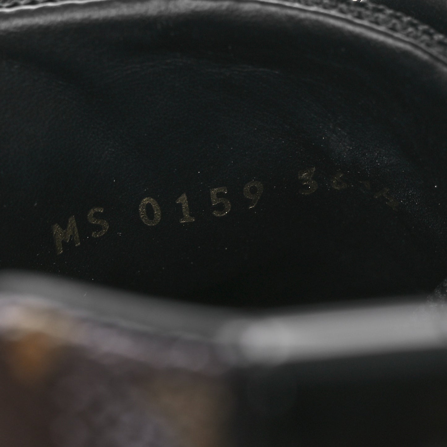 Suede Monogram Run Away Sneakers 36.5 Black