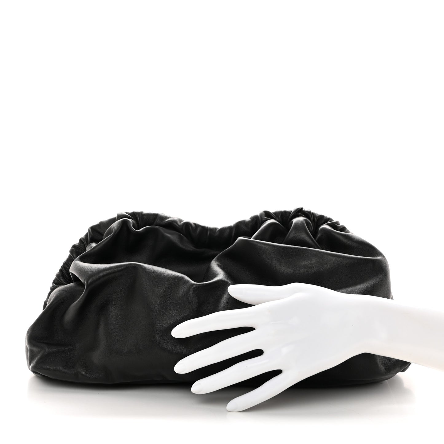 Lambskin Cloud Clutch Black Flamma