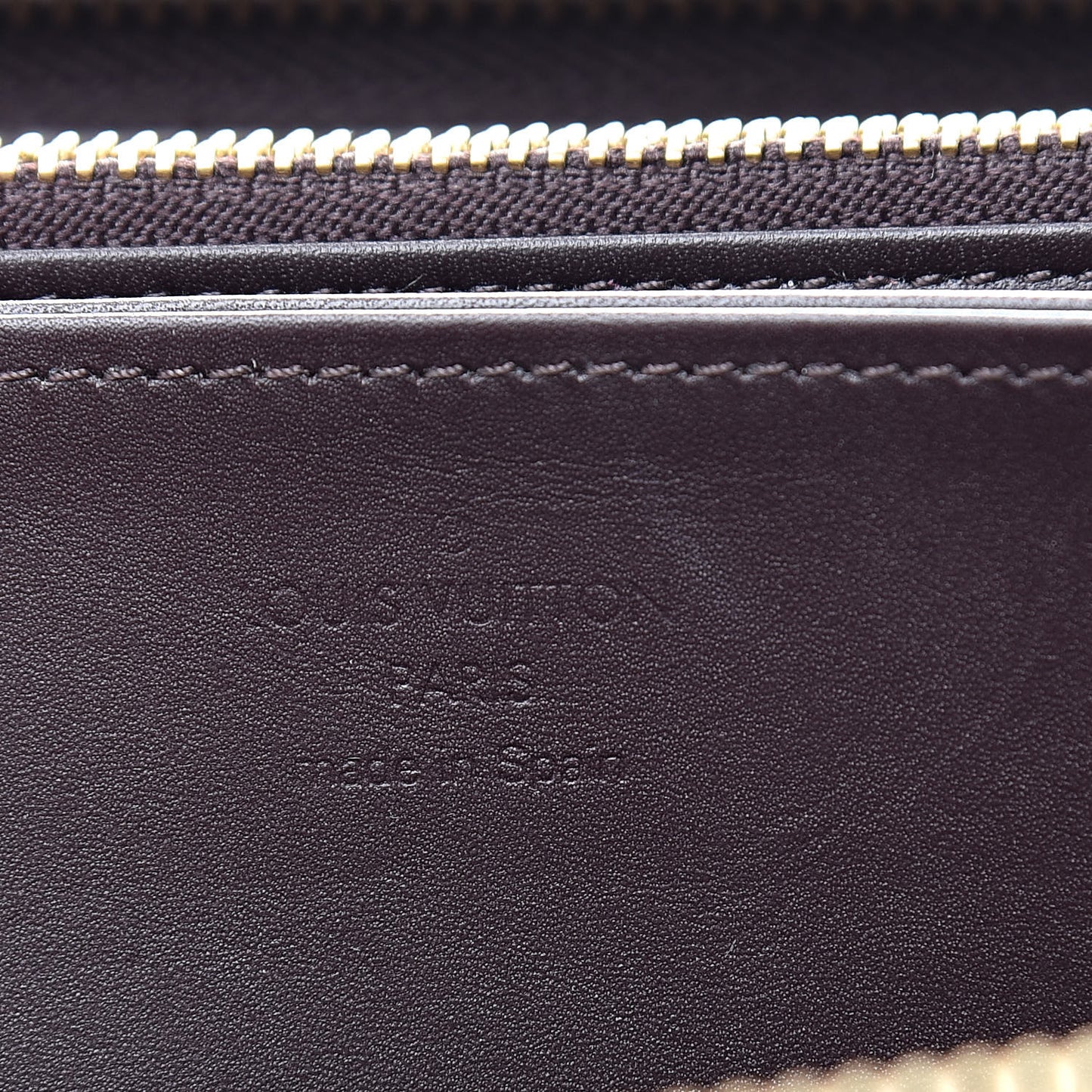 Vernis Zippy Wallet Amarante