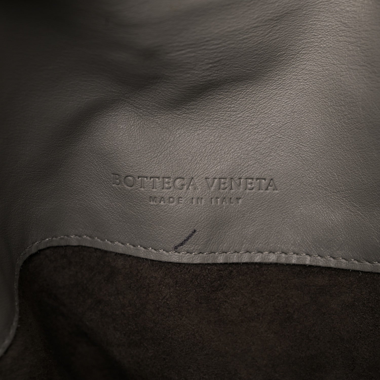 Bottega Veneta Nappa Intrecciato Sloane Hobo Fume 6 of 25