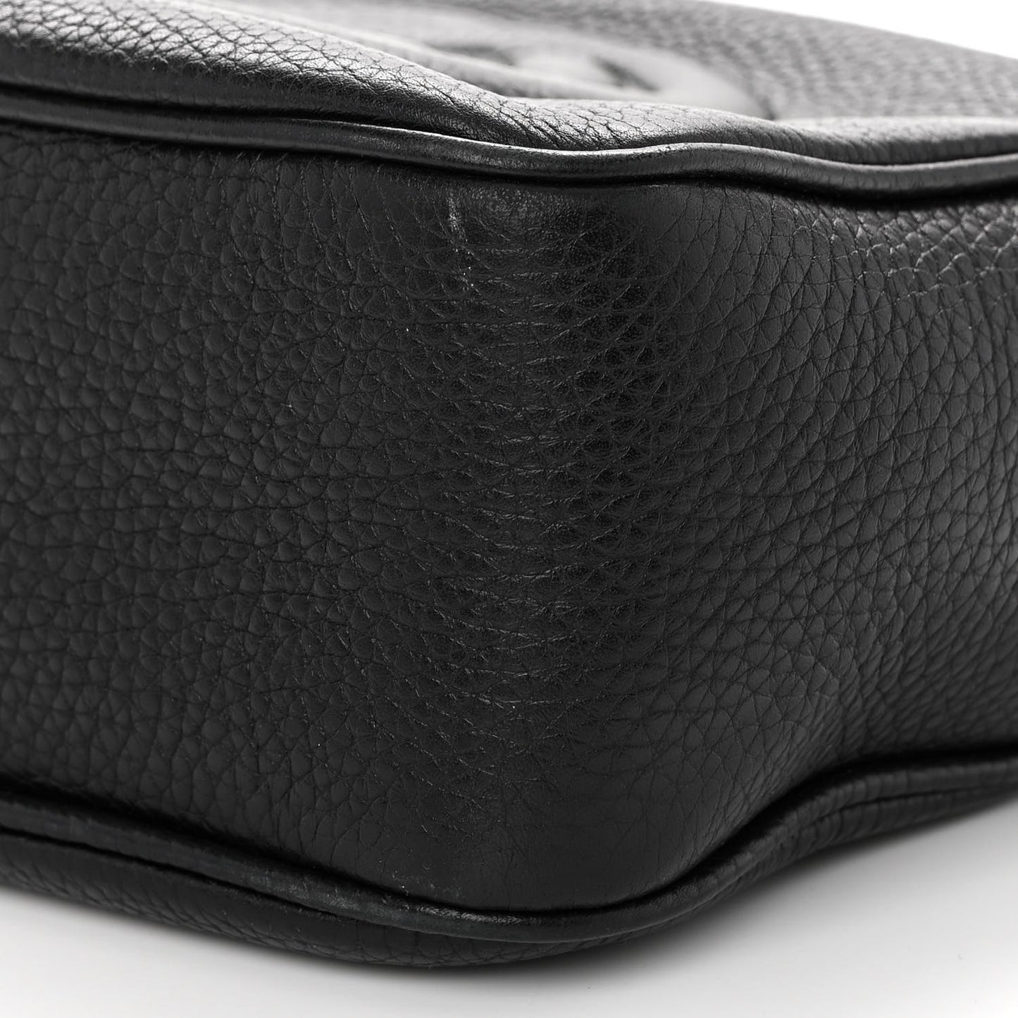 Pebbled Calfskin Small Soho Disco Bag Black