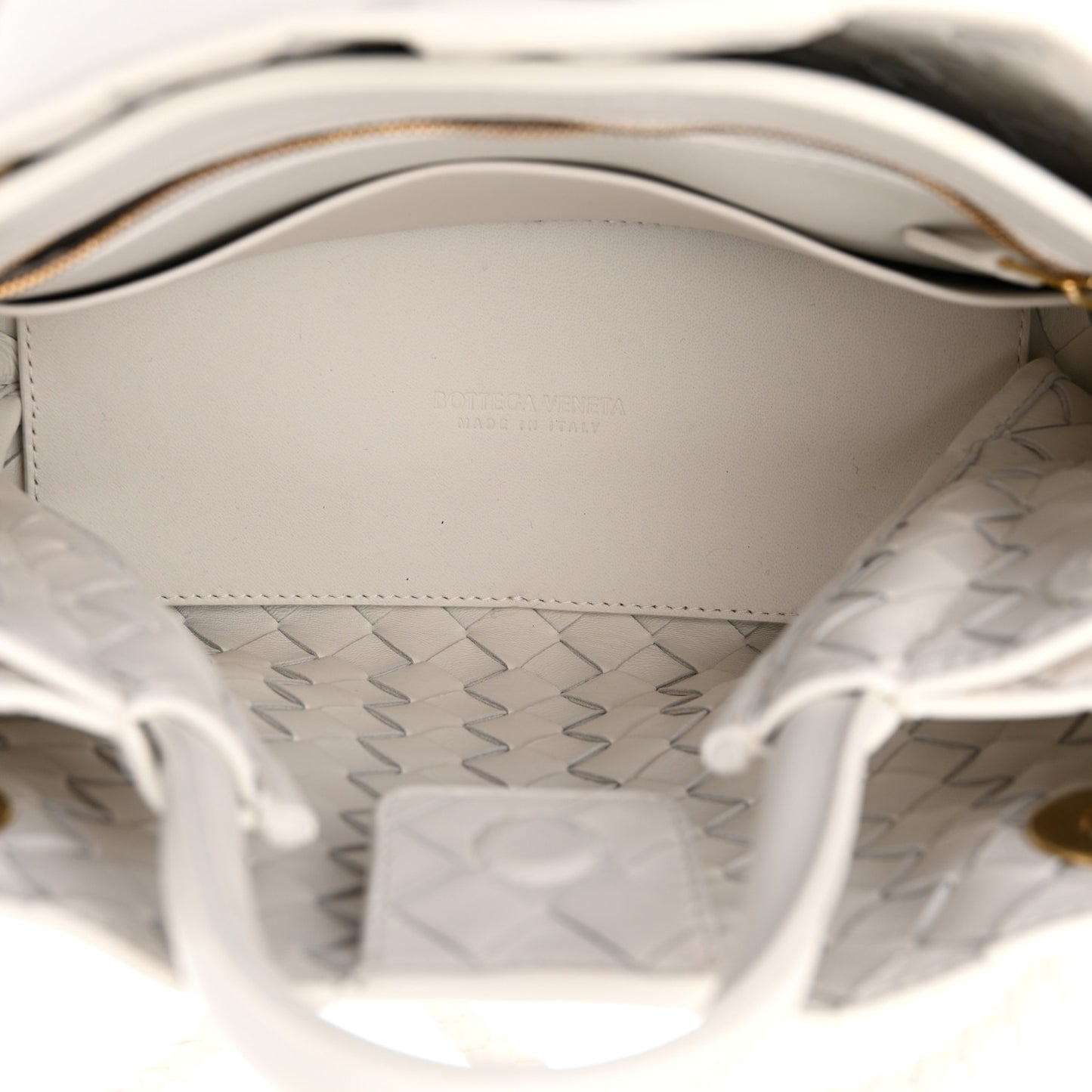 Nappa Intrecciato Small Andiamo Shoulder Bag White