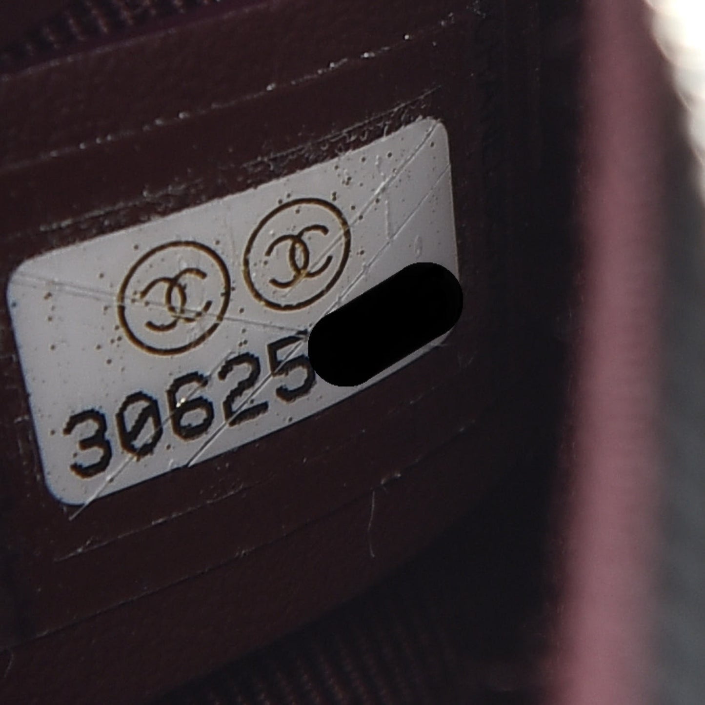 Caviar Quilted Zipped Key Holder Case Black