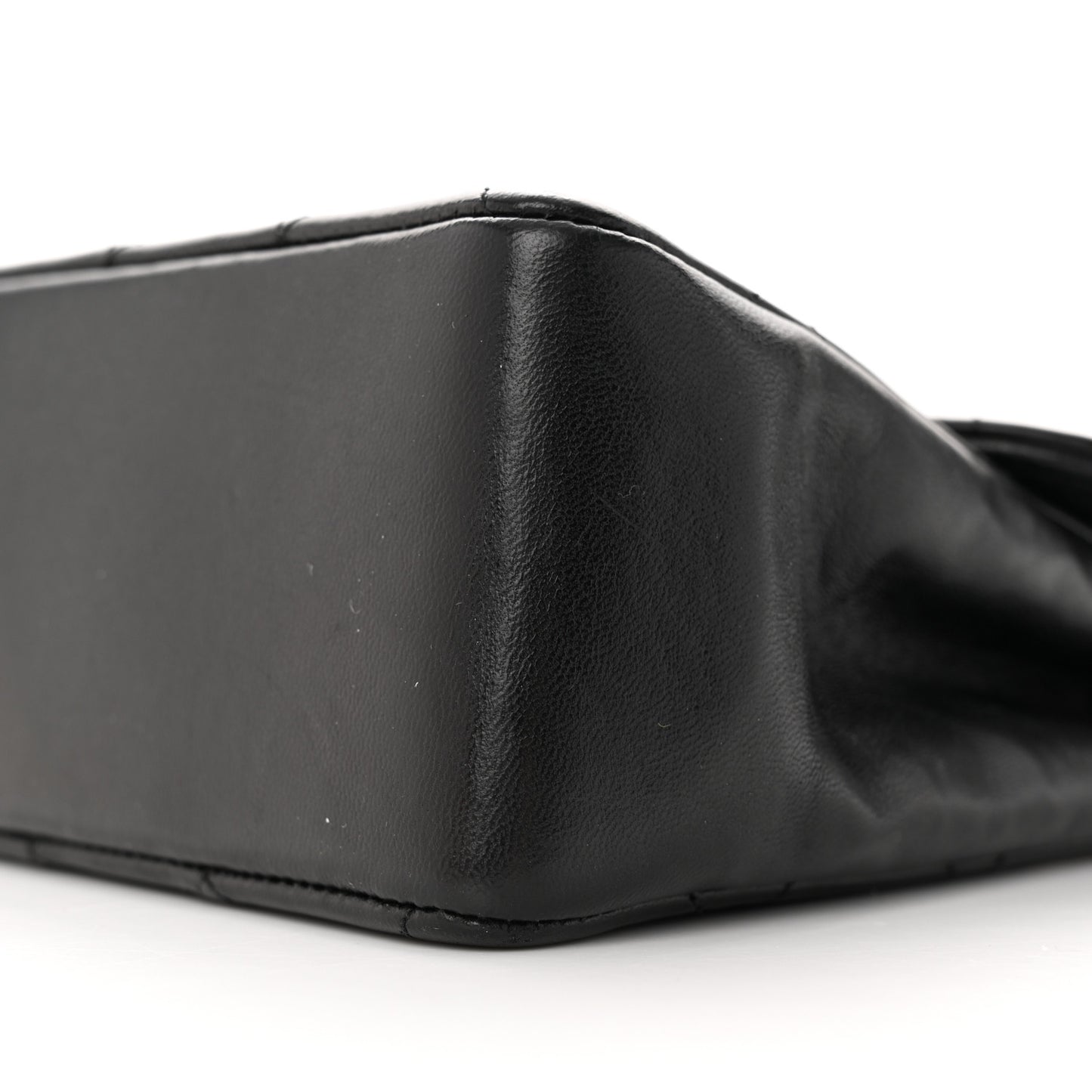Lambskin Quilted Medium Single Flap Black