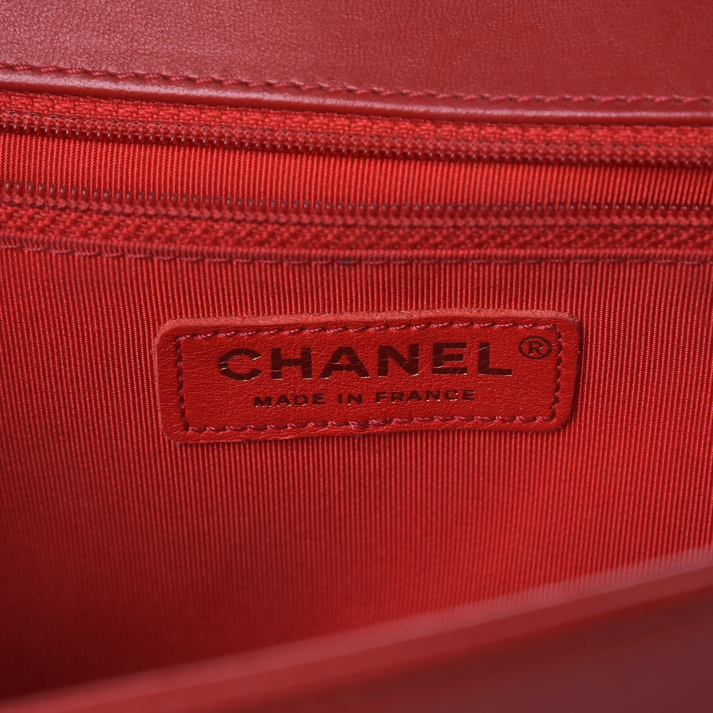 Lambskin Quilted New Medium Boy Flap Red
