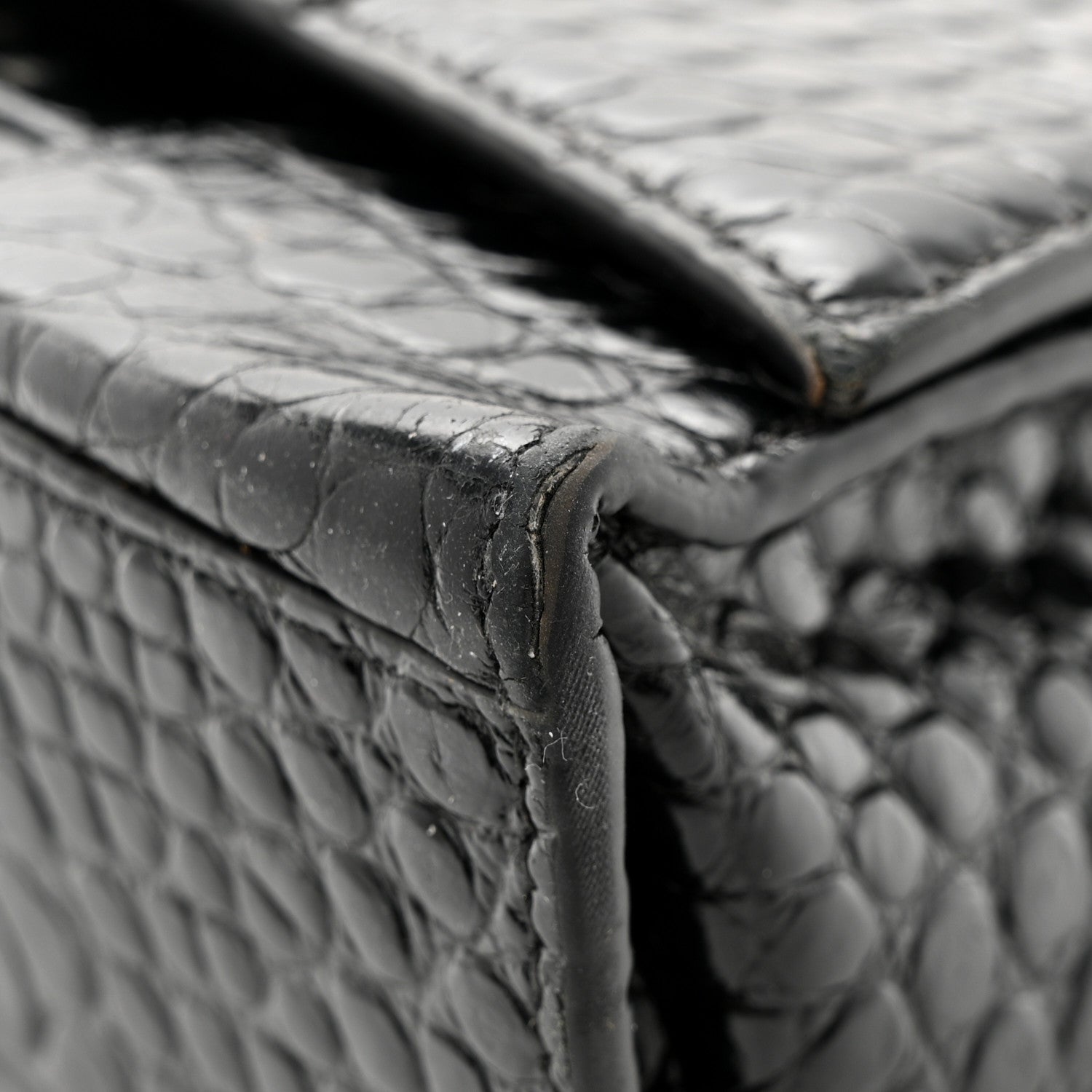 Balenciaga Shiny Calfskin Monochrome Crocodile Embossed Medium Hourglass Top Handle Bag Black 16 of 20