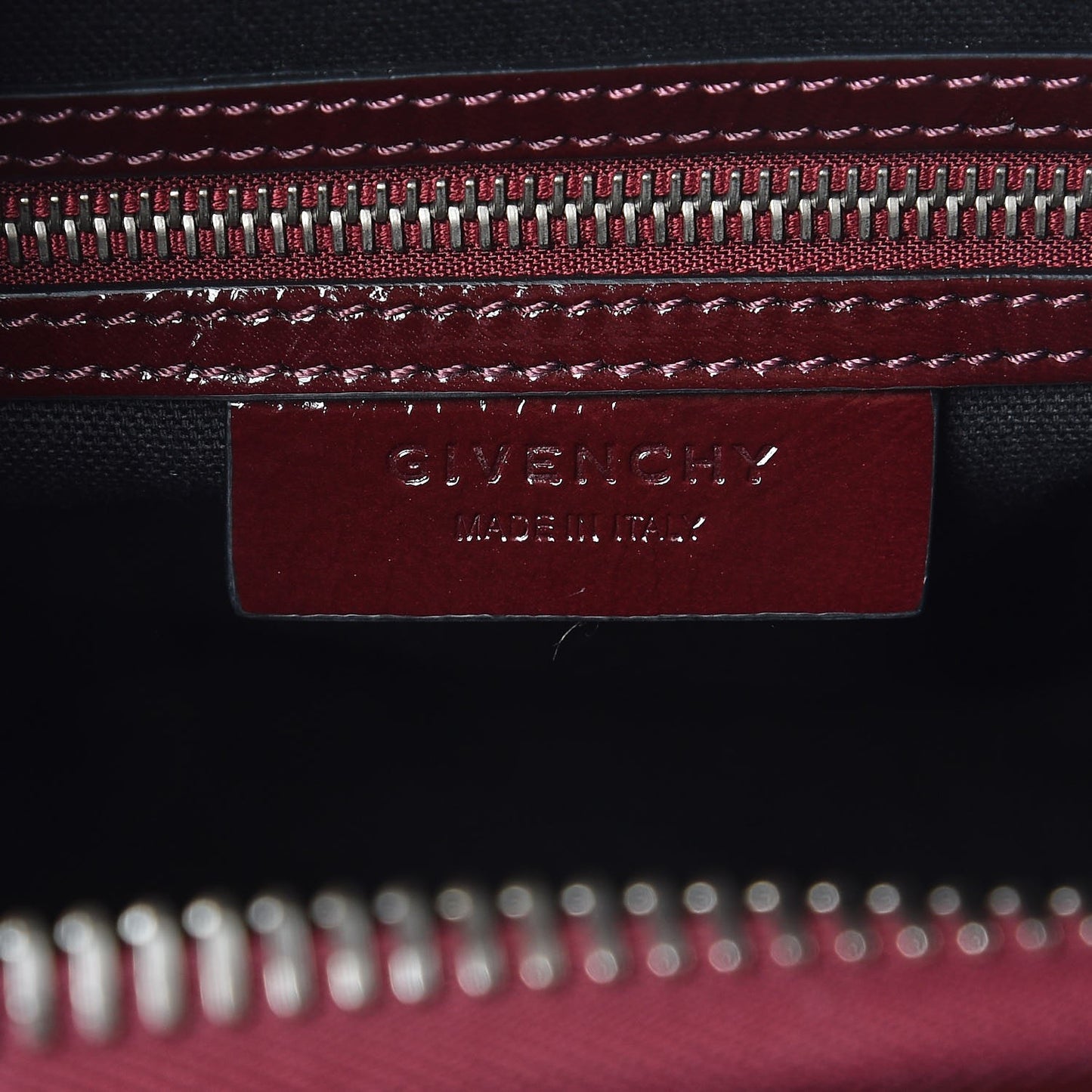 Crinkled Patent Calfskin Small Antigona Aubergine