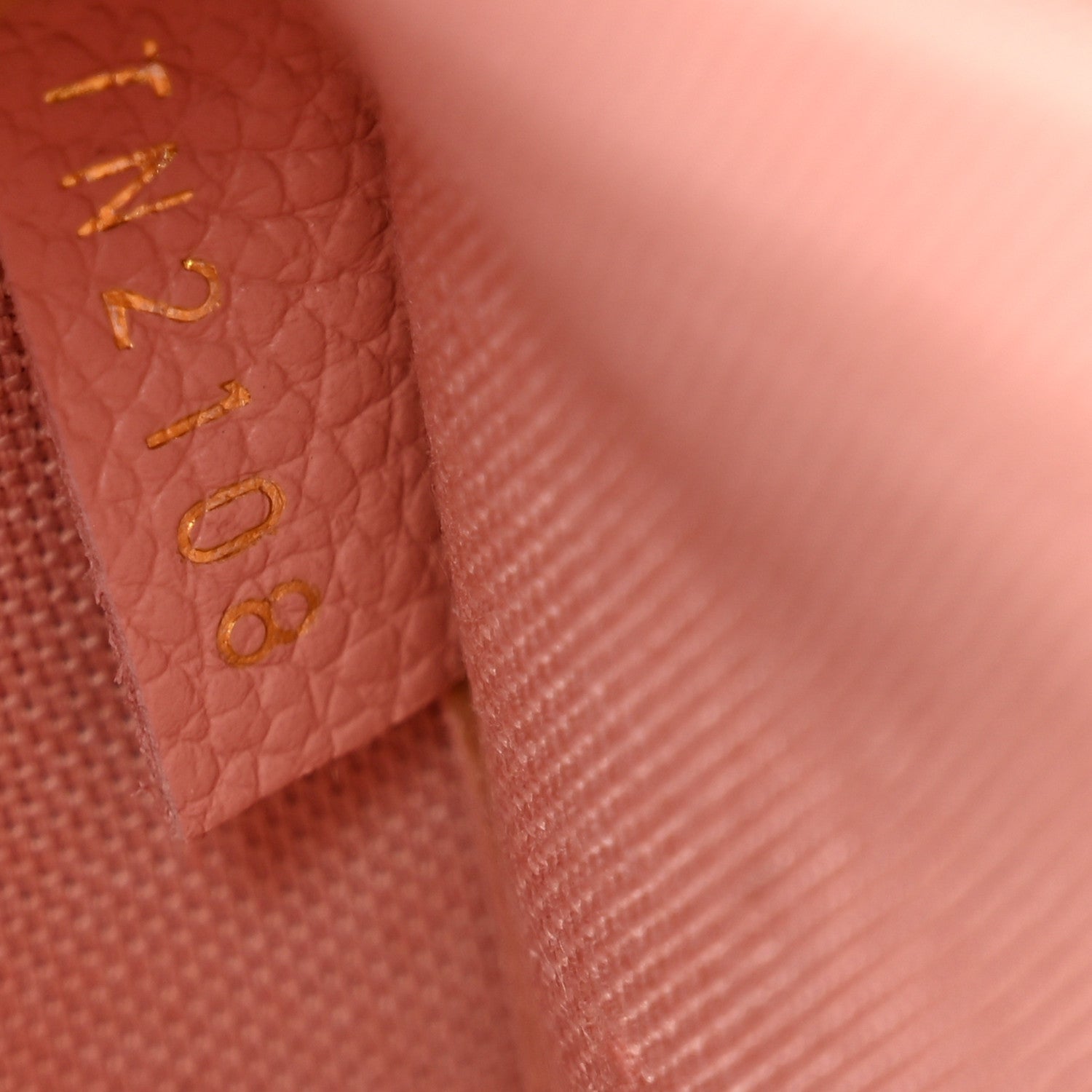 Louis Vuitton Empreinte Daily Pouch Rose Poudre 7 of 8