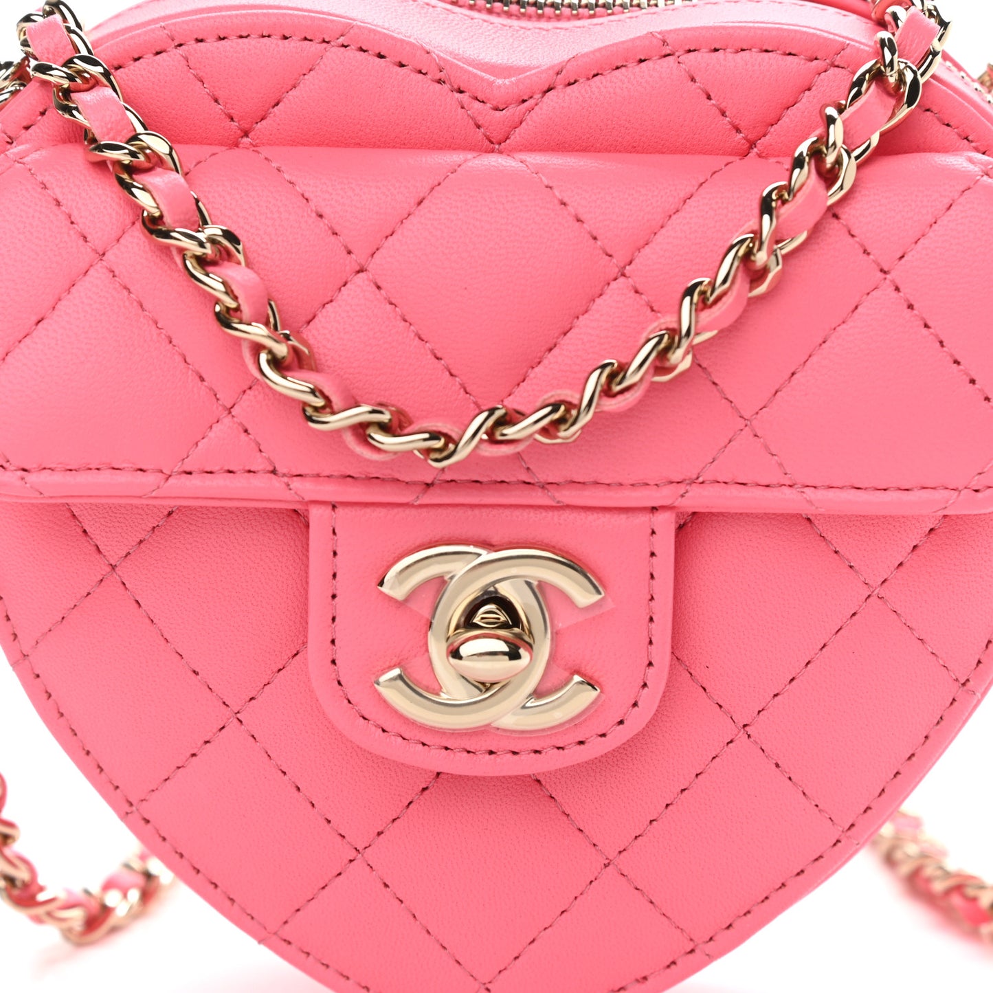 Lambskin Quilted CC In Love Heart Clutch With Chain Pink