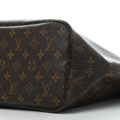 Louis Vuitton Monogram Neverfull MM 8 of 13