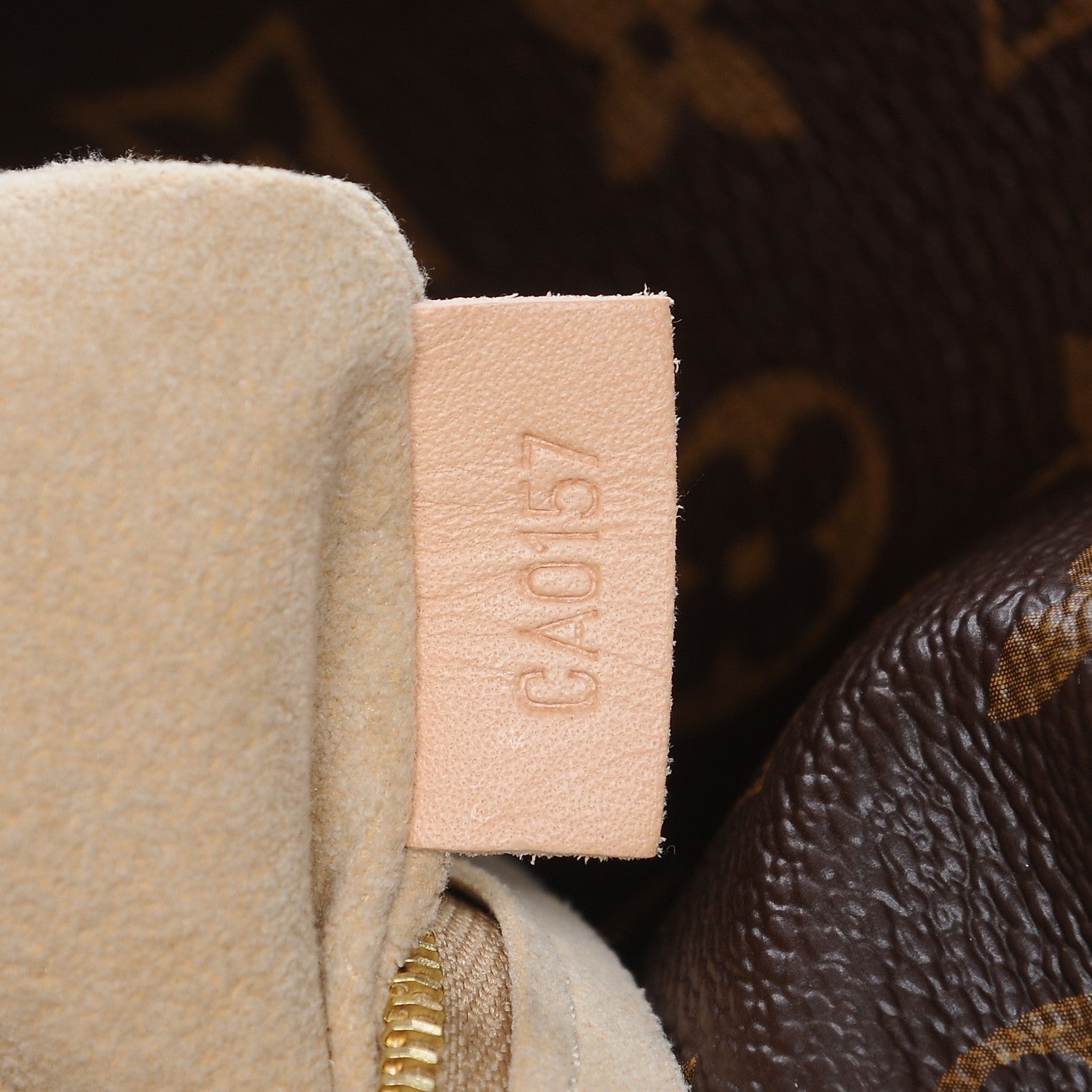 Louis Vuitton Snakeskin Monogram Artsy MM 7 of 8