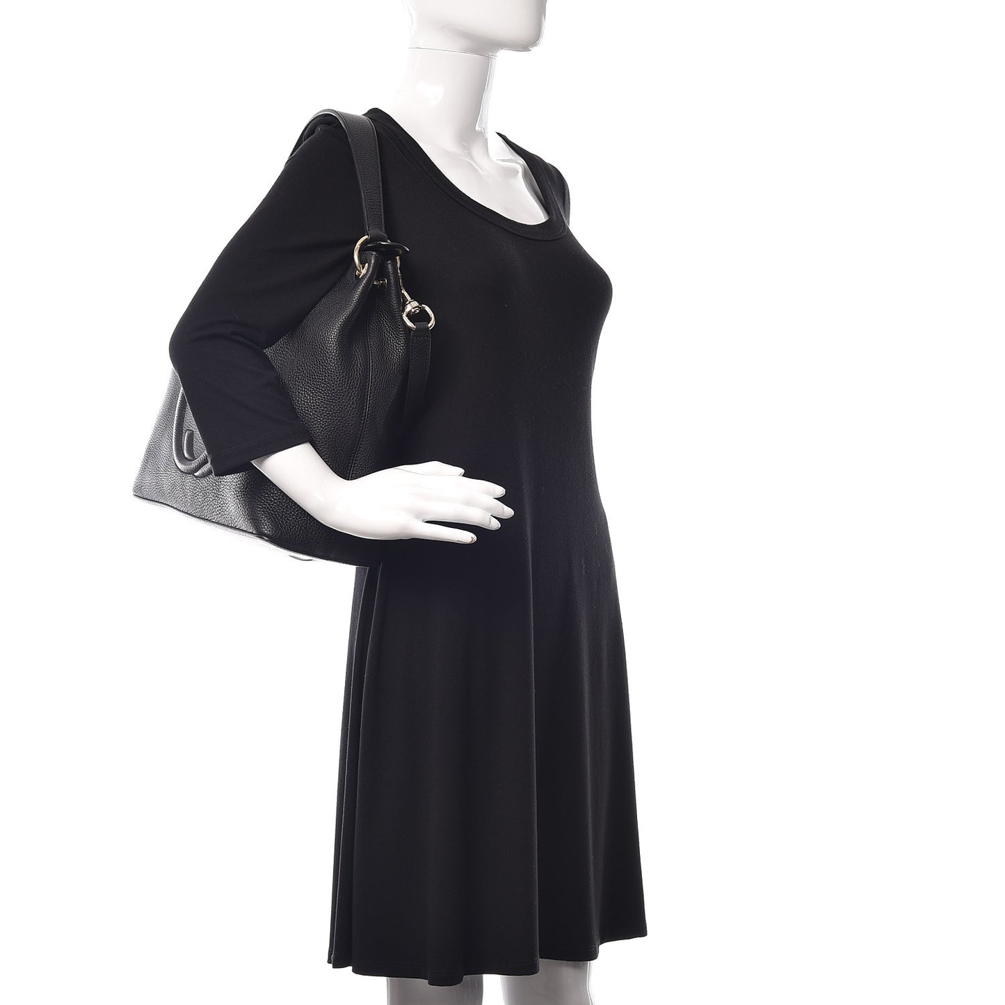 Pebbled Calfskin Large Soho Hobo Black