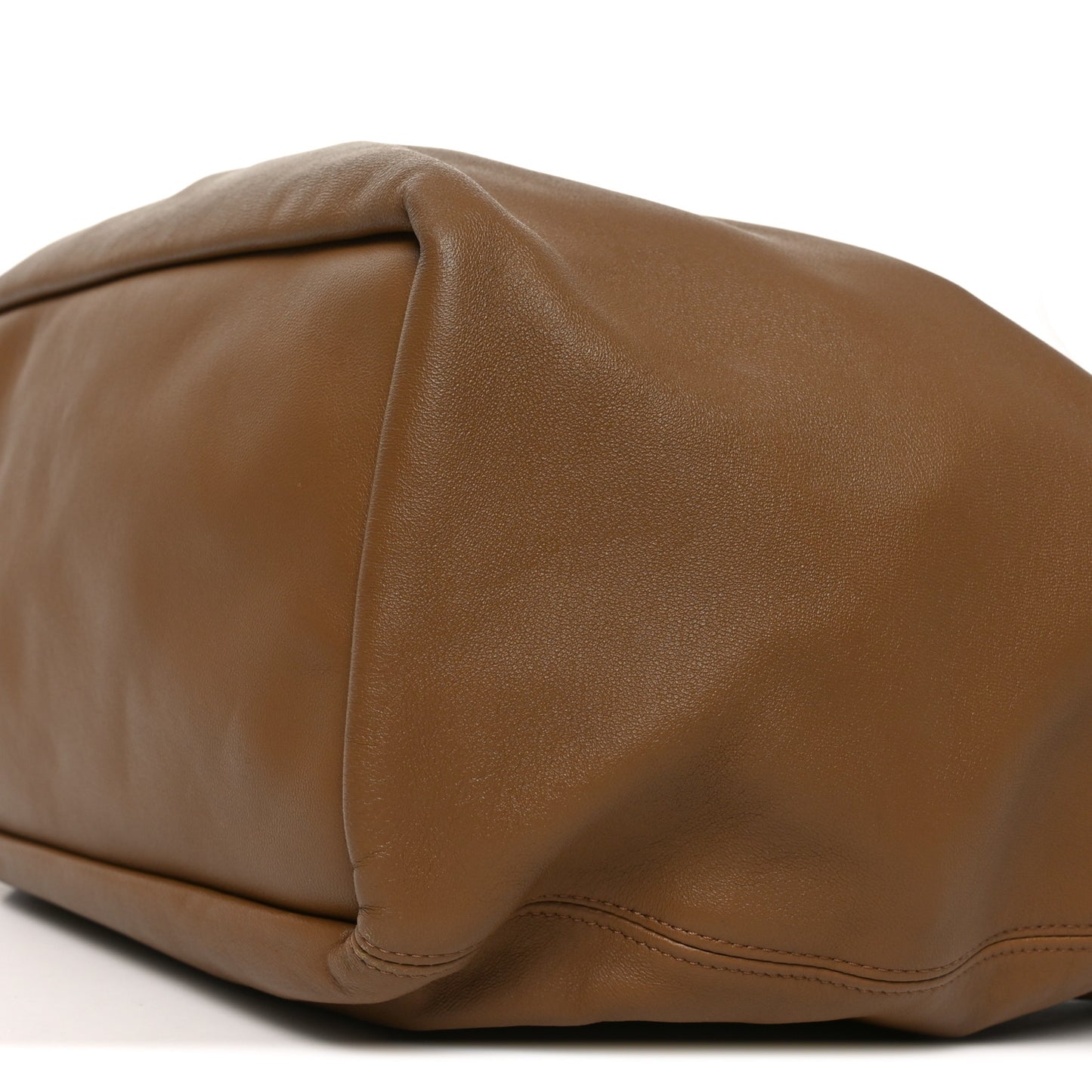 Mellow Nappa Medium Squeeze Bag Oak