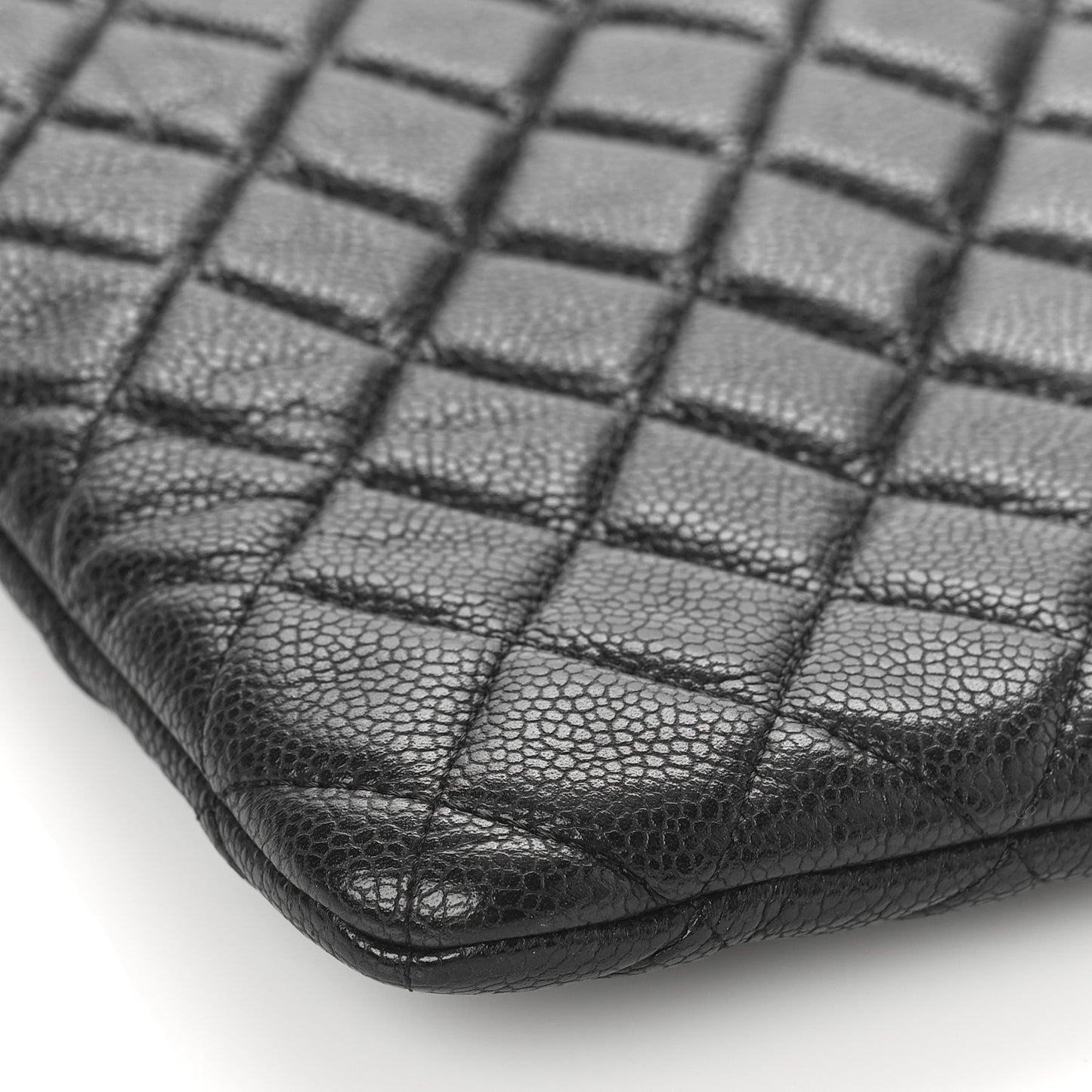 Caviar Quilted Large Cosmetic Case Black