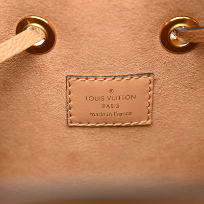 Louis Vuitton Empreinte Monogram Giant Neonoe MM Arizona Beige 7 of 10