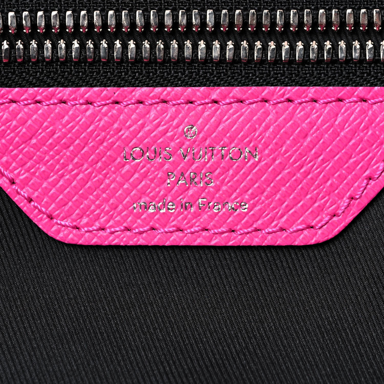 Louis Vuitton Taigarama Keepall Bandouliere 50 Fuchsia 5 of 9