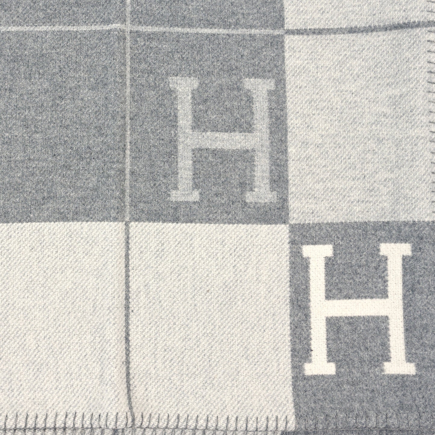 Wool Cashmere Avalon III Blanket Ecru Gris Clair